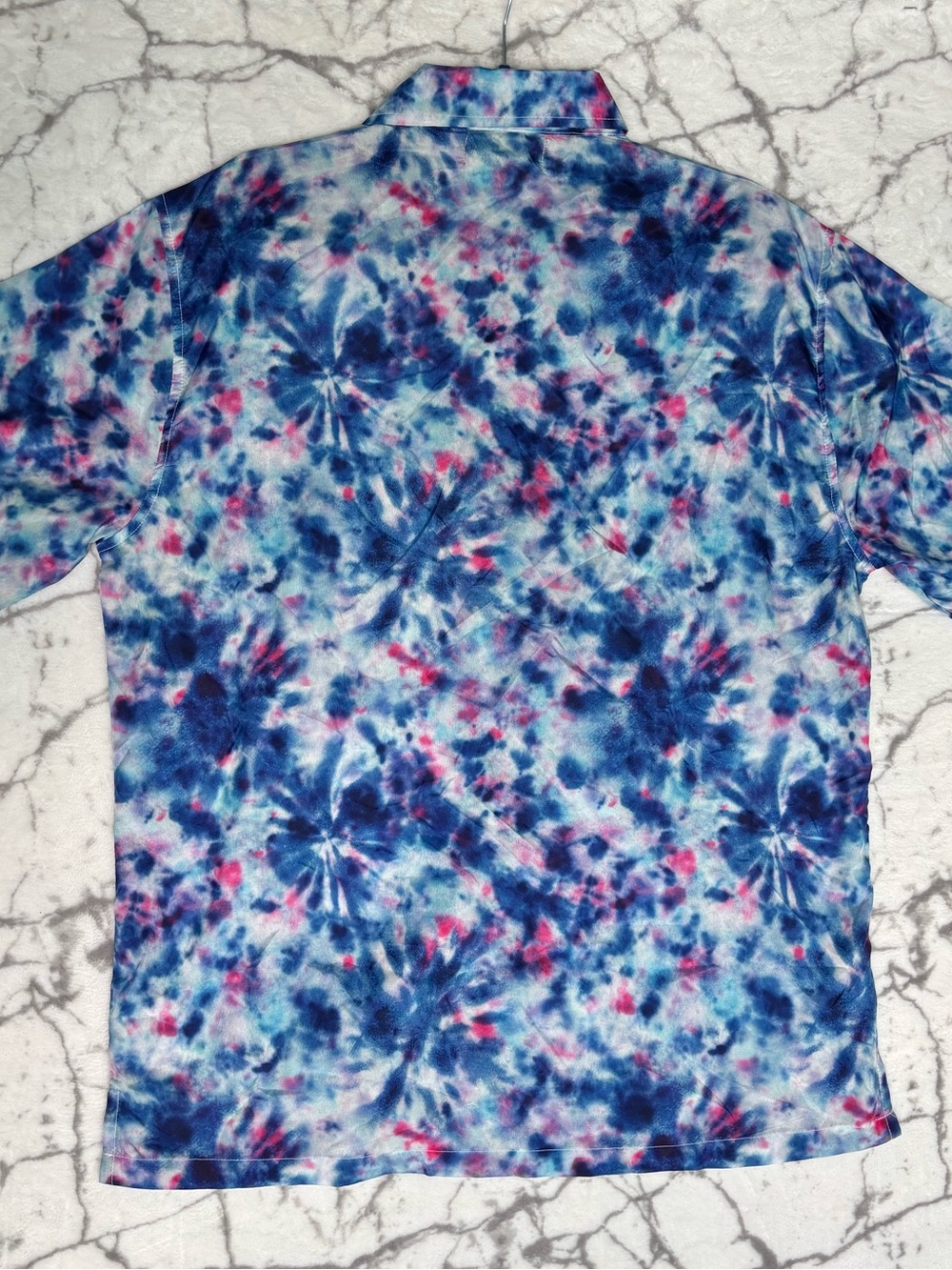ALOHA CO Resort Wear Tie-Dye Camp Shirt Men’s M Blue Pink White Button Up - Picture 5 of 5